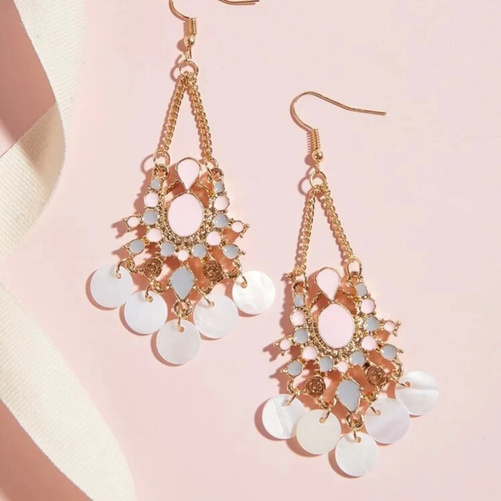 Shell drop earrings - Picture 1 of 2